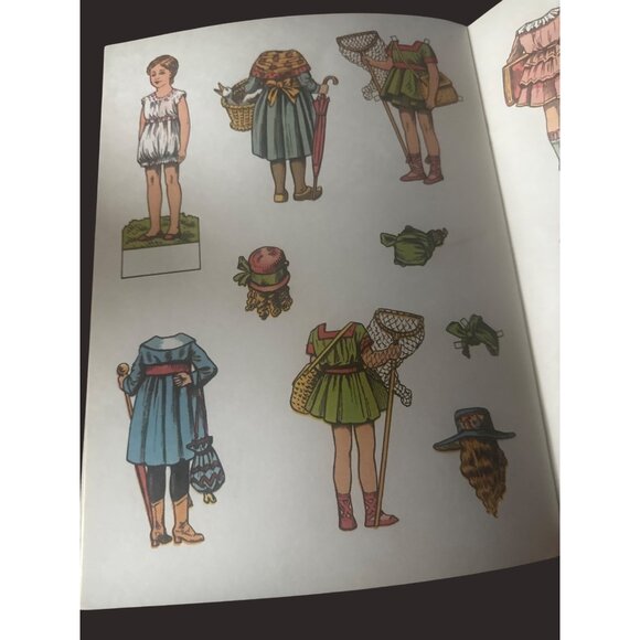 Antique Edwardian Paper Dolls Book By Dover 1975 Edition Reprinted From 1908/191 - Picture 9 of 10